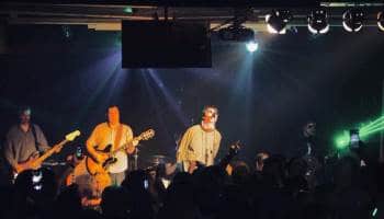 Live performance tribute band Oasis Maybe